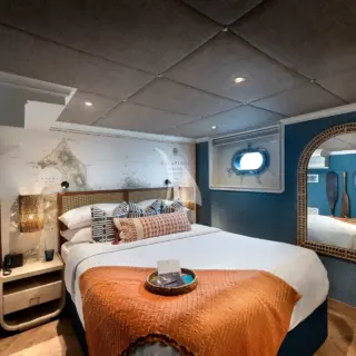 GALAPAGOS EXPLORER - Lower deck cabin 12.5m2 (134ft2)