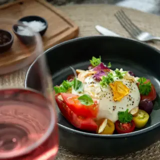 GALAPAGOS EXPLORER - Fresh cuisine