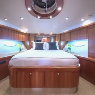 En-suite Vip double bed cabin