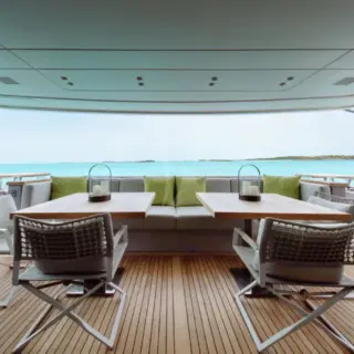 Main deck aft
