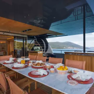 Upper deck al fresco dining 