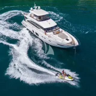 Larimar II - Exterior