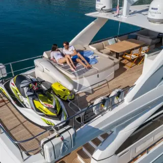 Larimar II - Sundeck