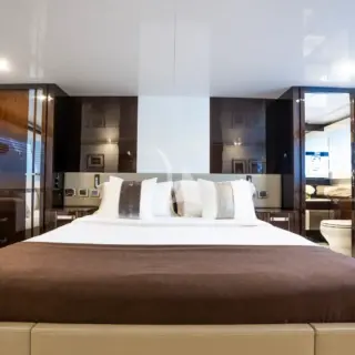 OMNIA - Image 19