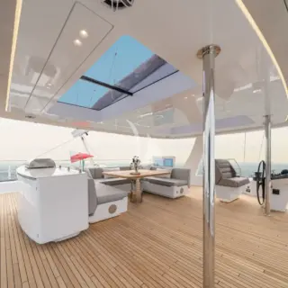 Flybridge