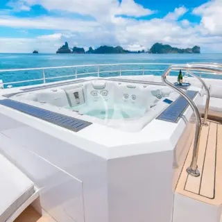 Jacuzzi