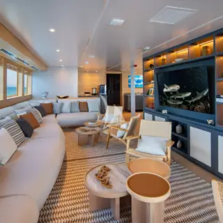 Lounge - view 1