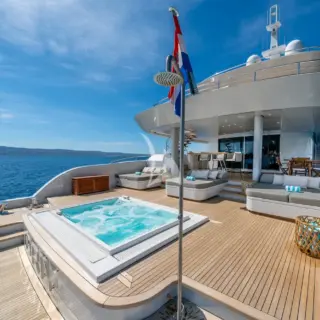ORIY - Main Deck Aft