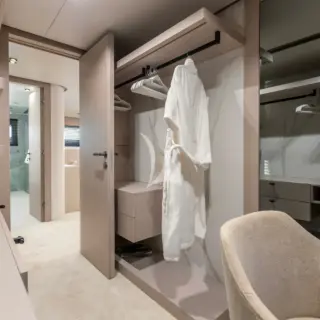 ORIY - VIP Cabin