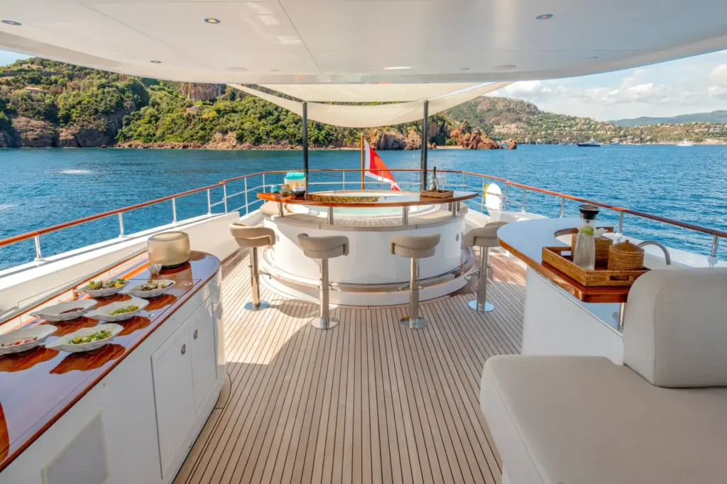 JOSEPHINE I - Image 5