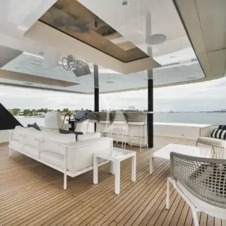 Flybridge