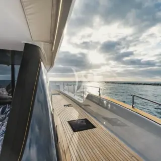 Gangway from Aft cockpit to Bow lounge area
