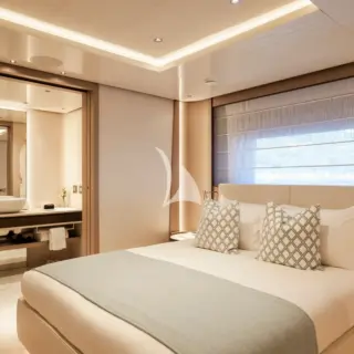 Lower deck VIP double cabin
