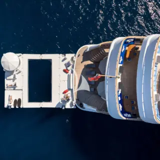 Aft decks + sea pool + floating platform setup