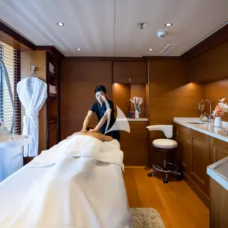 Massage/treatment room