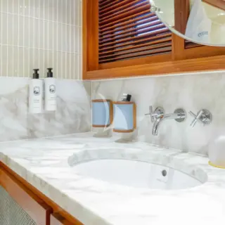 Master cabin bathroom