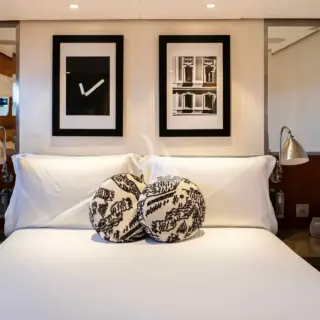 Guest double cabin