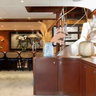 CURIOSITY - Living area