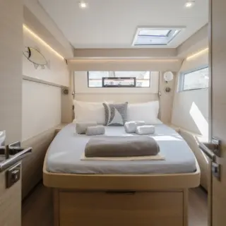 NAVYA - Image 6