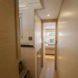 NAVYA - Image 21