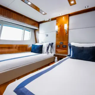 Twin Cabin 1
