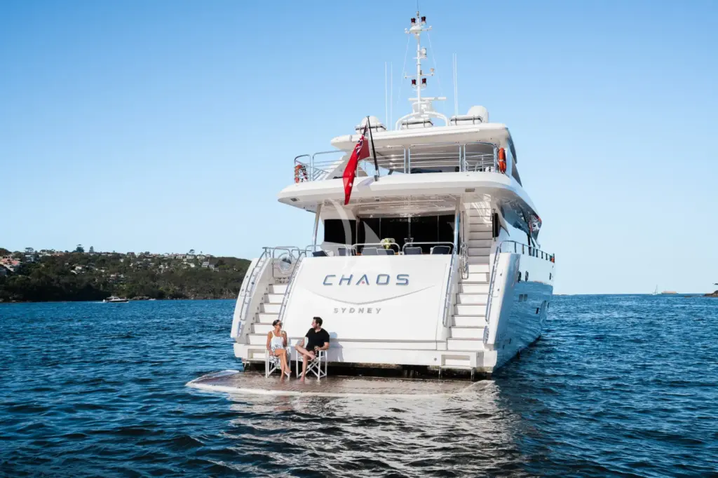 CHAOS - Hydraulic Swim Platform
