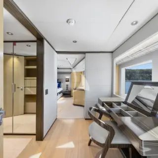 Master Entrance & Desk