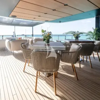 WHITE STAR - Image 12