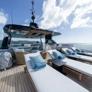 WHITE STAR - Image 15