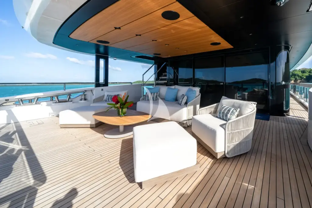 WHITE STAR - Image 4