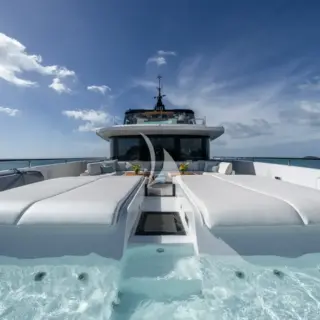 WHITE STAR - Image 5