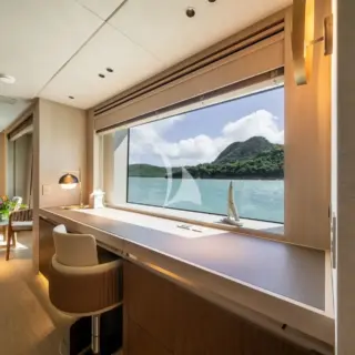 WHITE STAR - Image 11