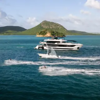 WHITE STAR - Image 24