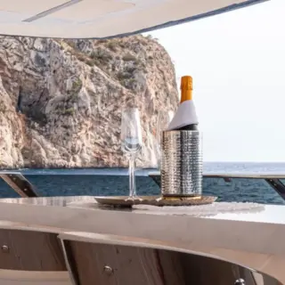 TESNI - Outdoor Table