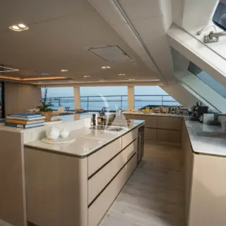 TESNI - Main Saloon - Serving Area