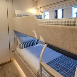 TESNI - Guest Cabin | Bunk beds