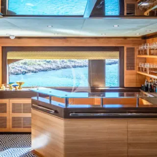 SILENT WORLD - Sky Lounge Bar