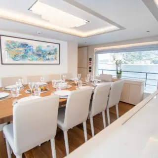 SANTOSH Majesty 100 - Dining