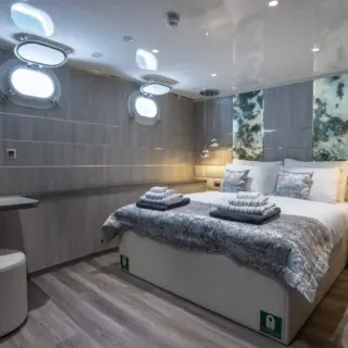 Nera's double cabin lower deck