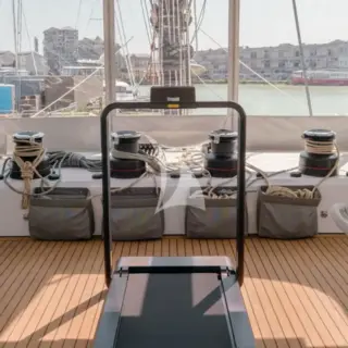Treadmill on the flybridge