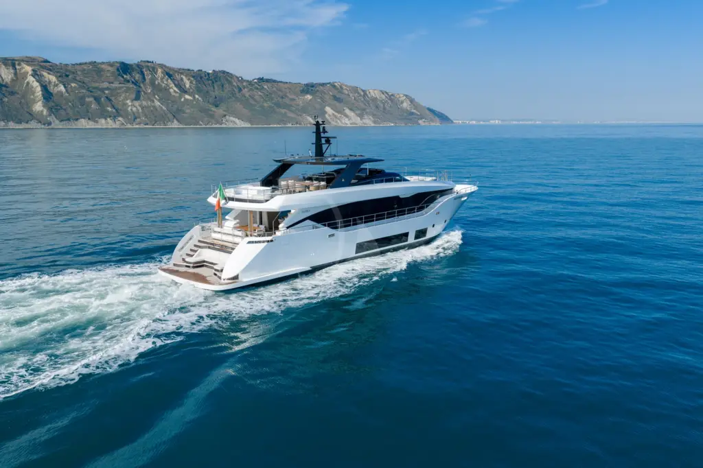HAPPY ISLAND - Maiora 30