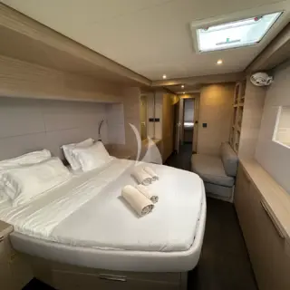 LULU - Master cabin with sofa