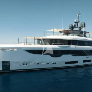 MAVERICK - Image 1