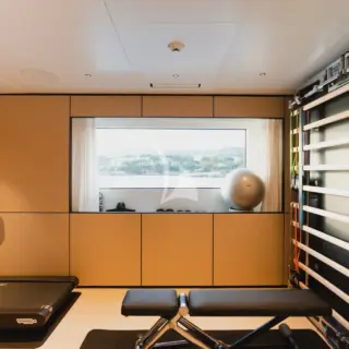 MAIN DECK GYM