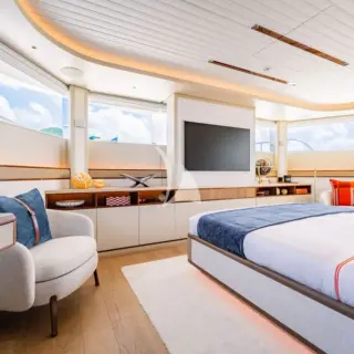 ADASTRA - Main deck master 