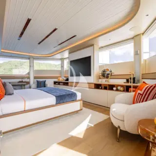 ADASTRA - Main deck master 