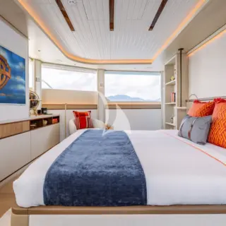 ADASTRA - Main deck master 