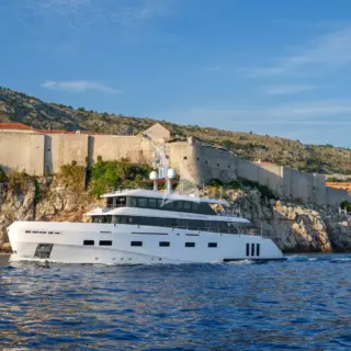 Renata - Image 16