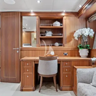 VIP Office desk