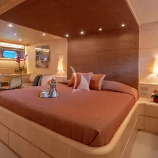 Master cabin I